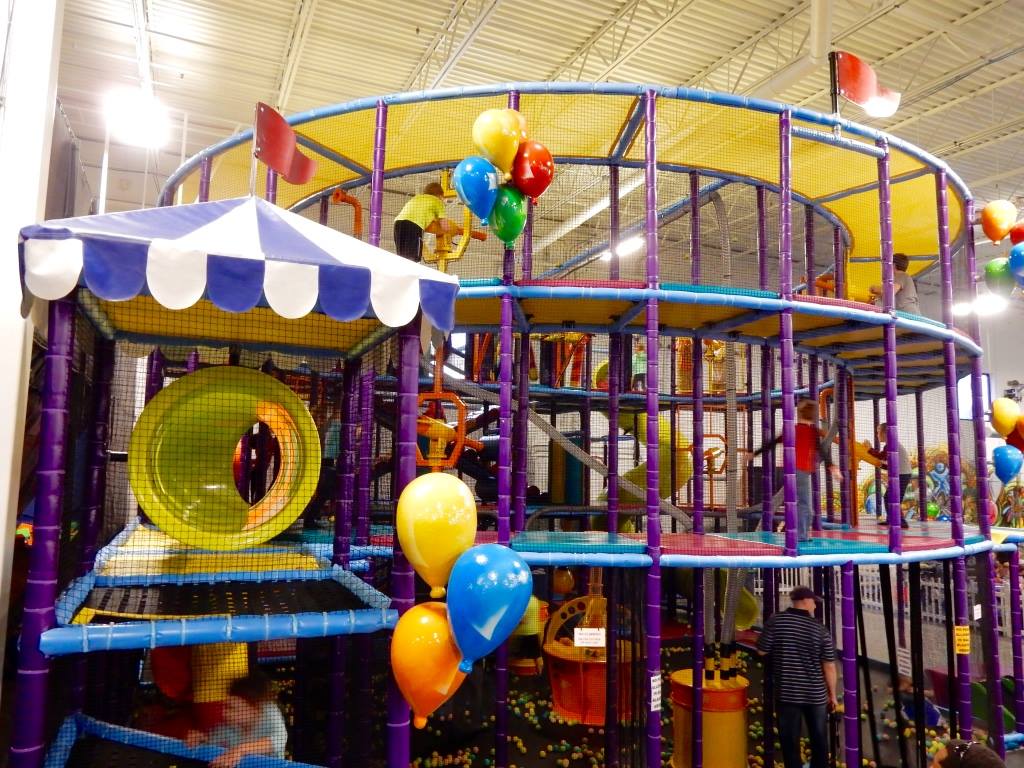 Ball Blaster Arena Near Naperville | 3 Story | Ages 12 & Under